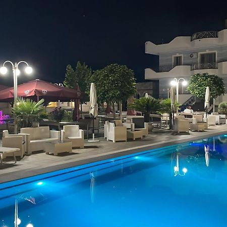 Union Villa ชโคเดอร์ ภายนอก รูปภาพ