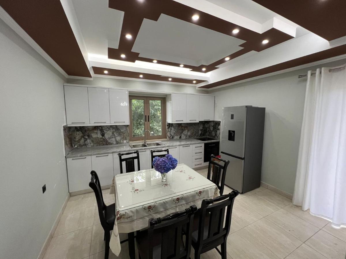 Union Villa ชโคเดอร์ ภายนอก รูปภาพ